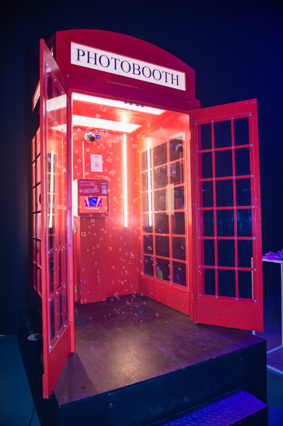 Photobooth British : Un Style Unique pour Vos Événements – Image 3